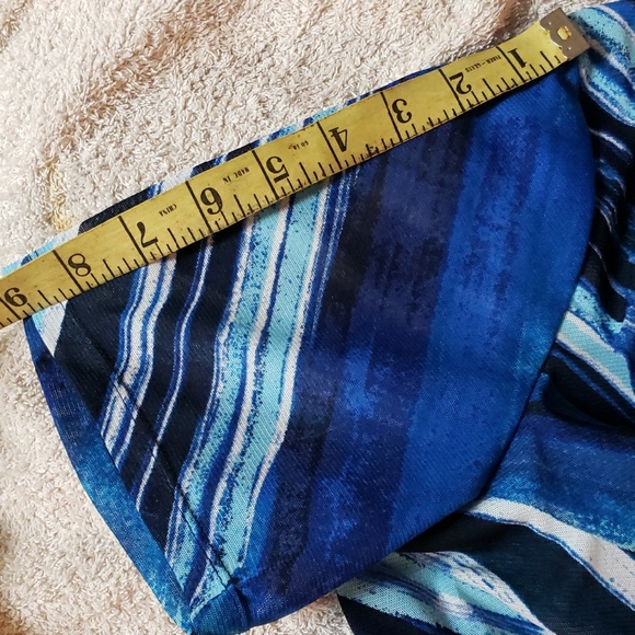 TanJay Blue Abstract Short Sleeve Top - Picture 7 of 10